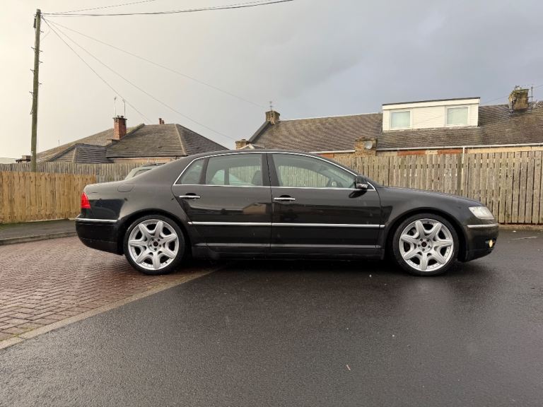 Volkswagen, PHAETON, Saloon, 2007, Semi-Auto, 2967 (cc), 4 doors