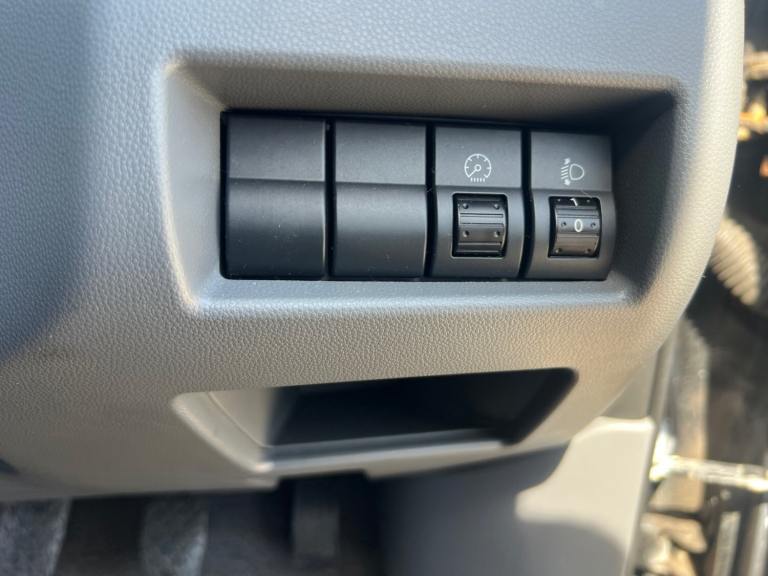 4 Former Keeper Mazda 3 1.6 Diesel