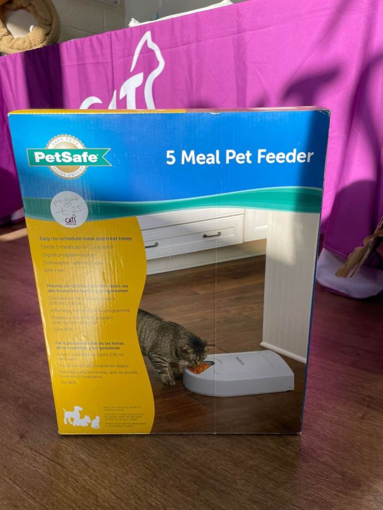 *Pre-loved* 5 Meal Pet Feeder