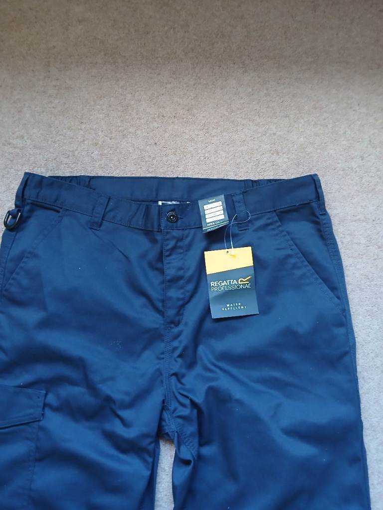 Mens, working/walking corgo regatta trousers 