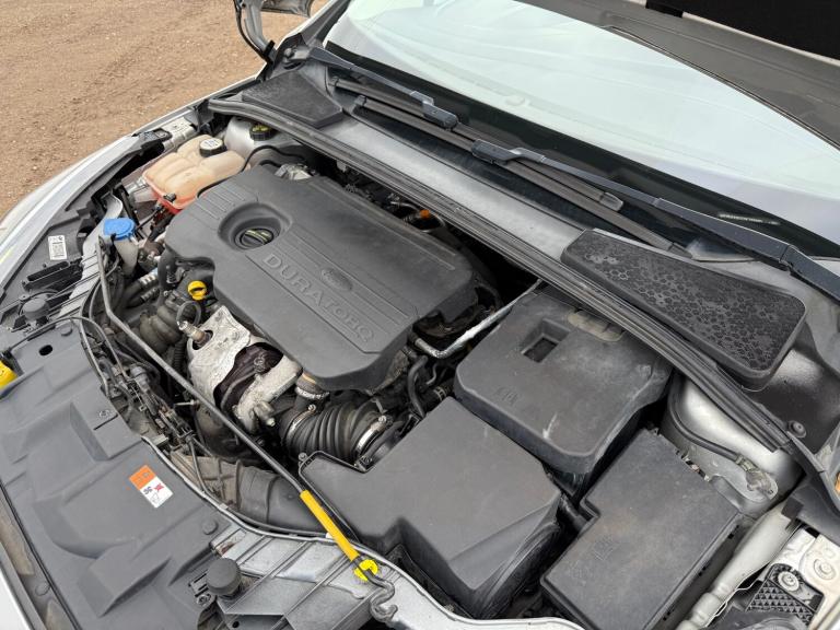 2015 Ford Focus 1.5 TDCi 120 Zetec 5dr HATCHBACK Diesel Manual