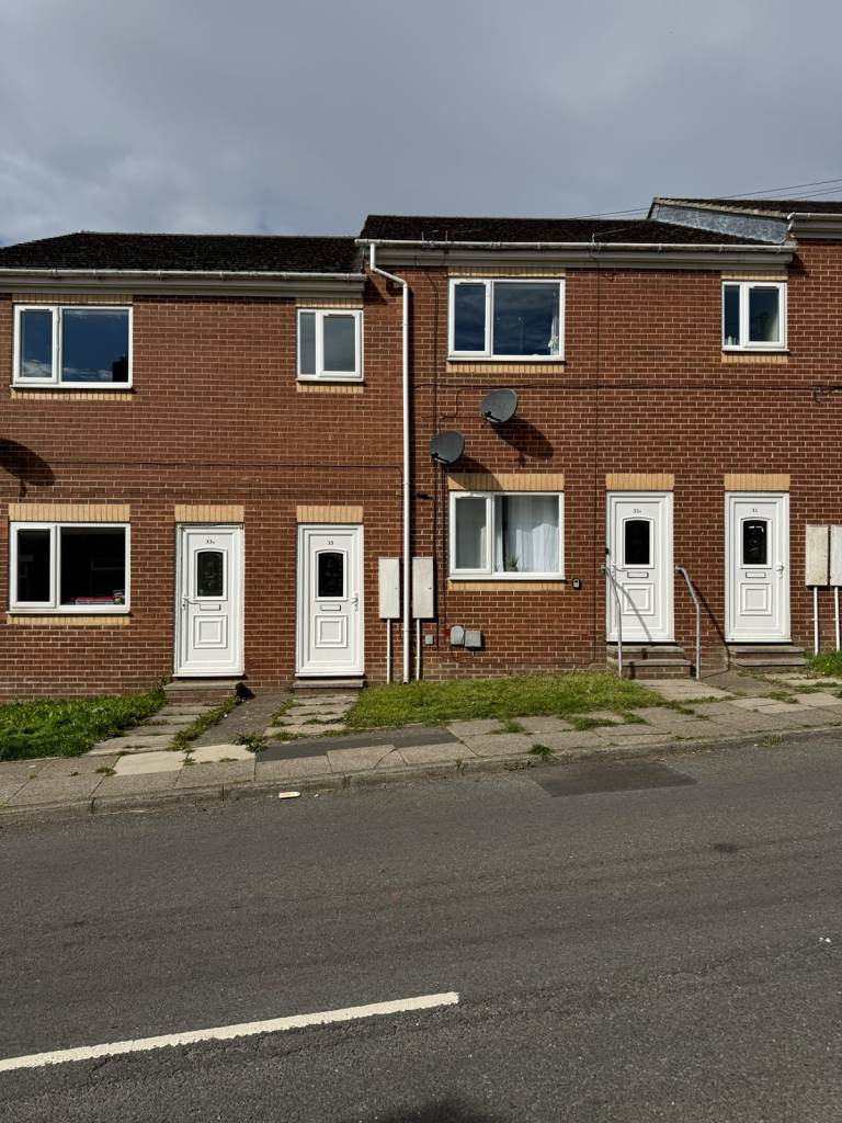Beautiful 2 bedroom upper floor flat to rent on Close House, Bishop Auckland
