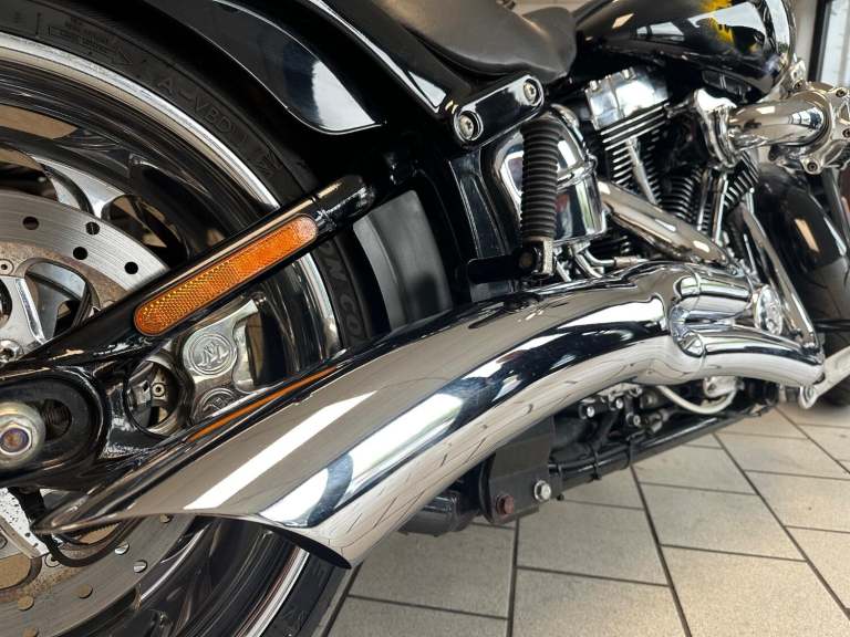 HARLEY-DAVIDSON SOFTAIL FXSB Breakout Black Manual Petrol 2013