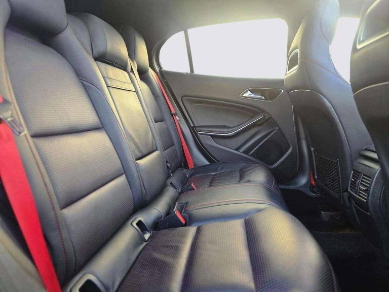 2016 Mercedes-Benz GLA GLA 220d 4Matic AMG Line 5dr Auto [Prem Plus] ESTATE DIESEL Automatic