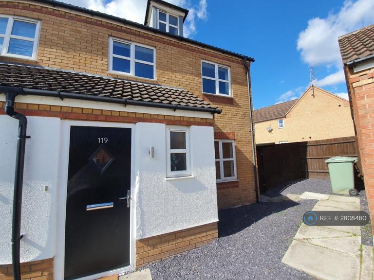 3 bedroom house in Pavior Road, Nottingham, NG5 (3 bed) (#2808480)