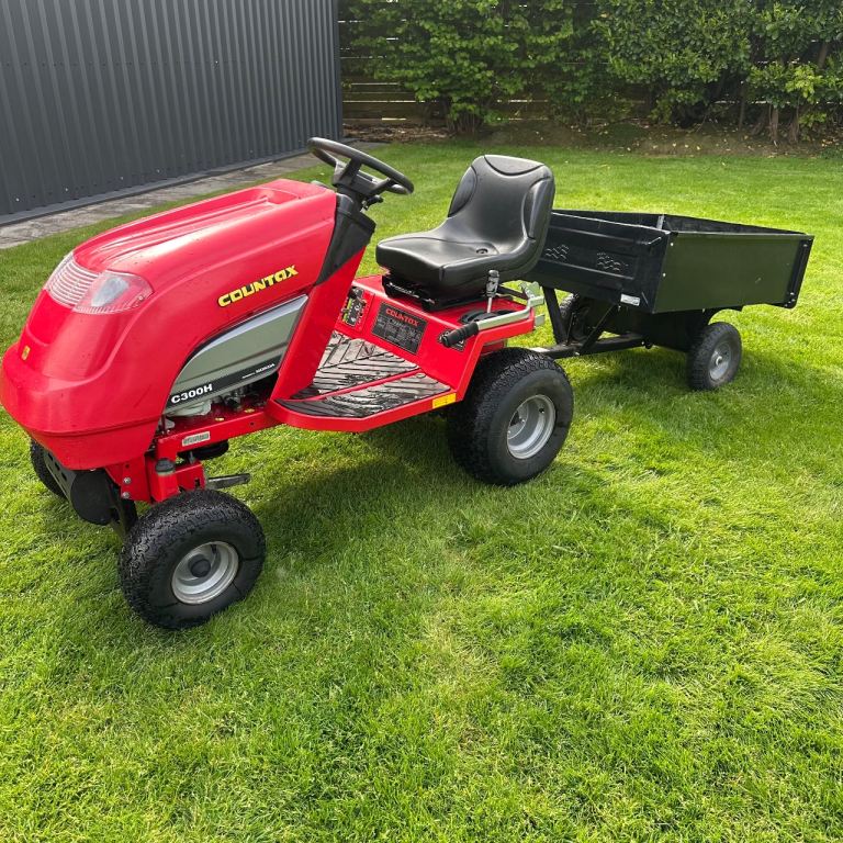 Countax ride on mower and trailer CAN DELIVER 