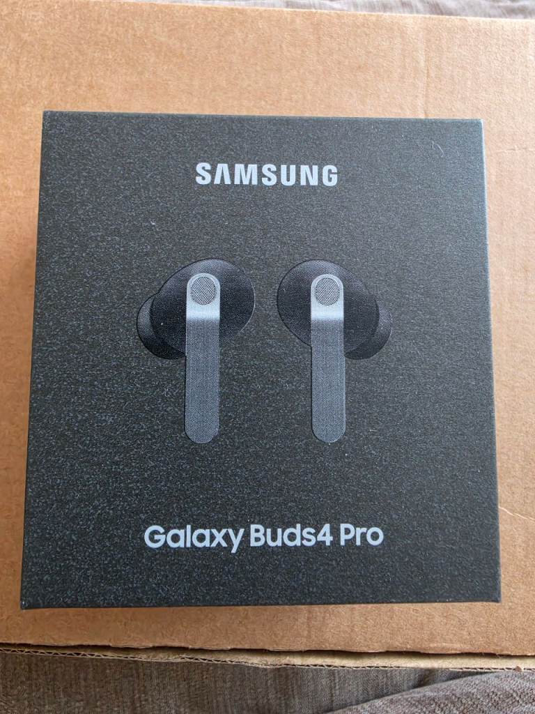 Galaxy buds 4 pro