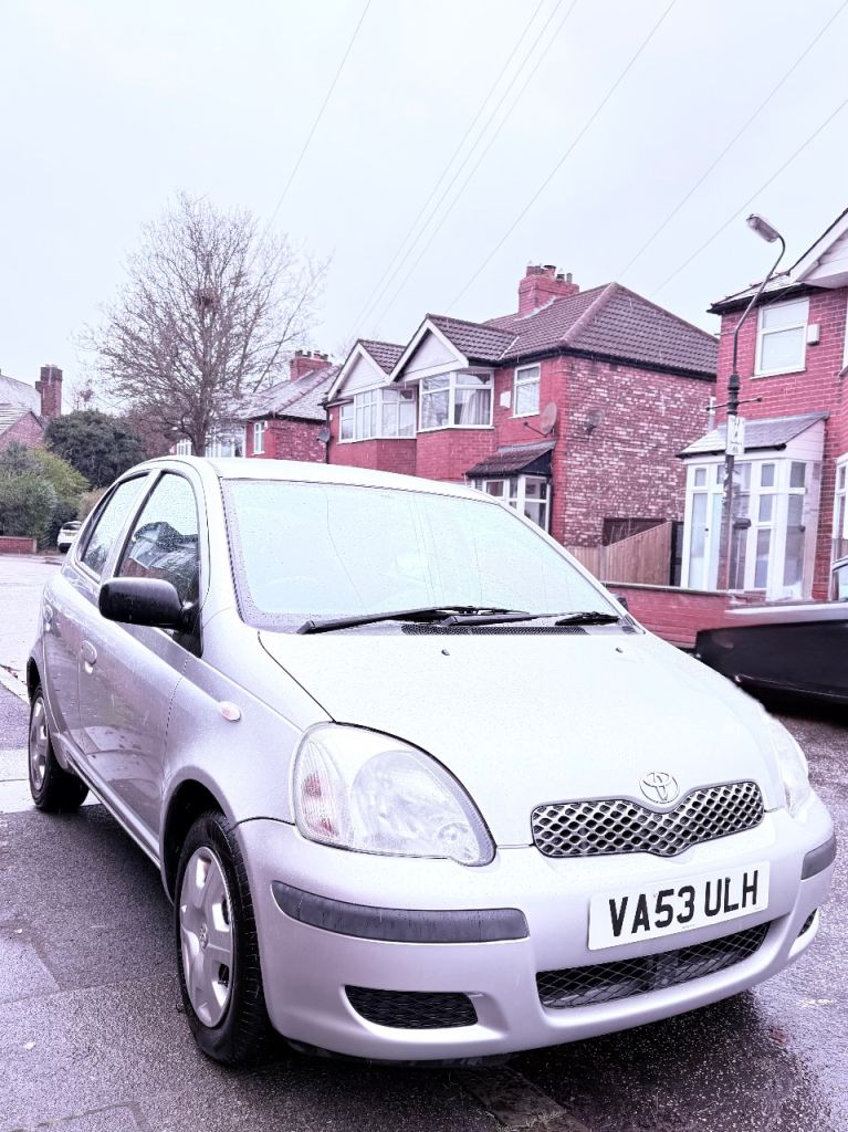 Toyota, YARIS, Hatchback, 2004, Manual, 1298 (cc), 5 doors