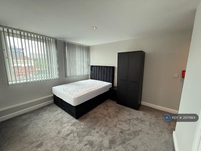 Studio flat in Princegate House, Doncaster, DN1 (#2971984)