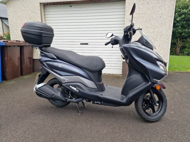 Suzuki, BURGMAN, 2024, 124 (cc)