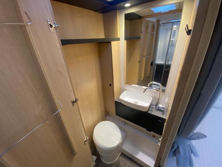 2025 SUNLIGHT T68 XX EDITION 4 BERTH MOTORHOME