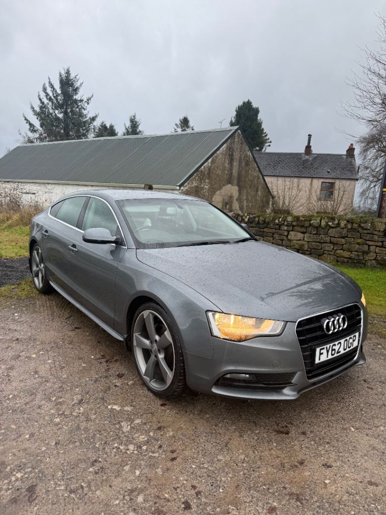 Audi, A5, Hatchback, 2012, Semi-Auto, 1968 (cc), 5 doors