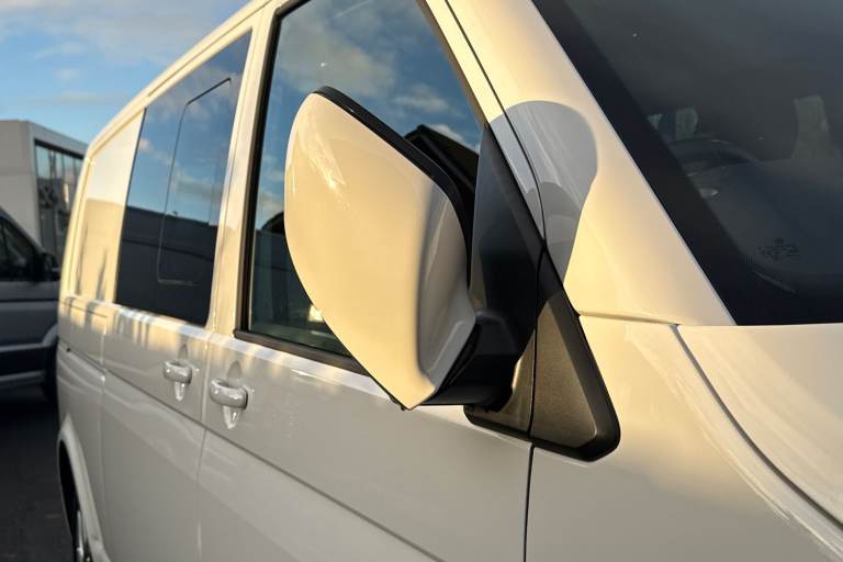 2024 Volkswagen Transporter 2.0 TDI 150 Highline Kombi Van DSG WINDOW VAN DIESEL Automatic