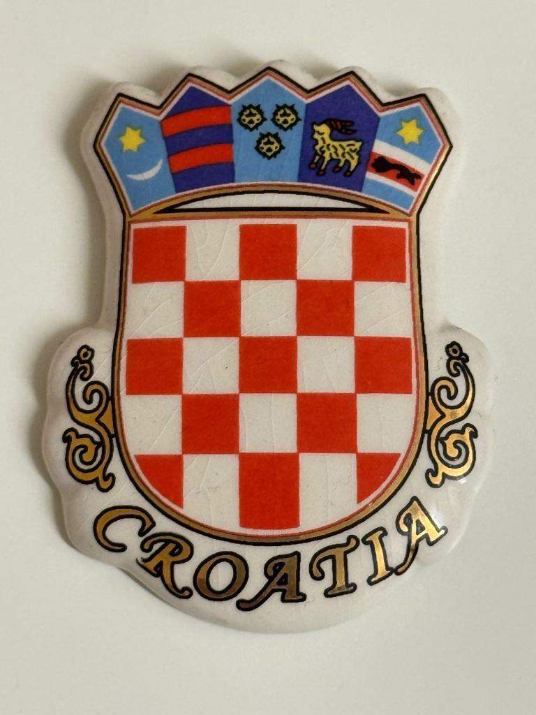 Vintage Croatia Ceramic Fridge Magnet, Flag / Coat of Arms / Hrvatska Souvenir