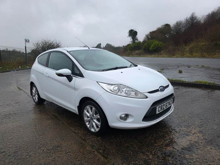 2011 ford fiesta 1.2 petrol low miles