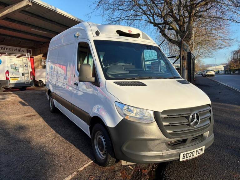2020 Mercedes-Benz Sprinter 314 CDI L2 H2 MWB High roof RWD FRIDGE / FREEZER Van - 240v STANDBY T...