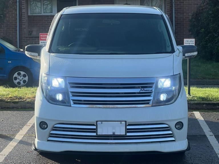 2008 Nissan Elgrand Petrol