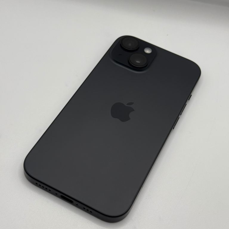 PRISTINE: Apple iPhone 15, 128gb, Black (UNLOCKED)