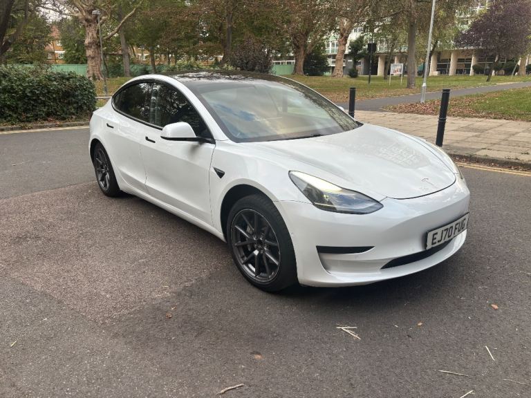 2020 Tesla Model 3 Standard Range Plus 
