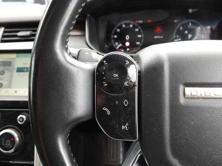 2018 Land Rover Discovery 3.0 SDV6 HSE 5dr Auto ESTATE DIESEL Automatic