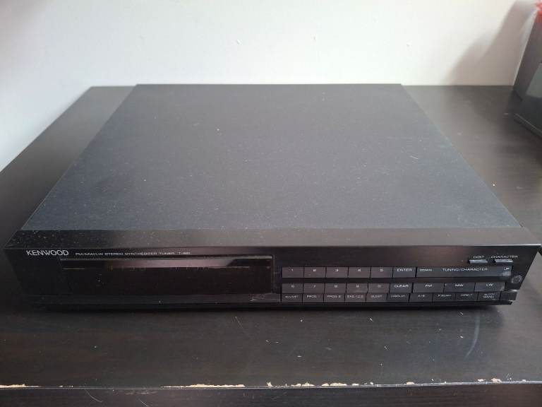 Kenwood T-92L Stereo Synthesizer Tuner