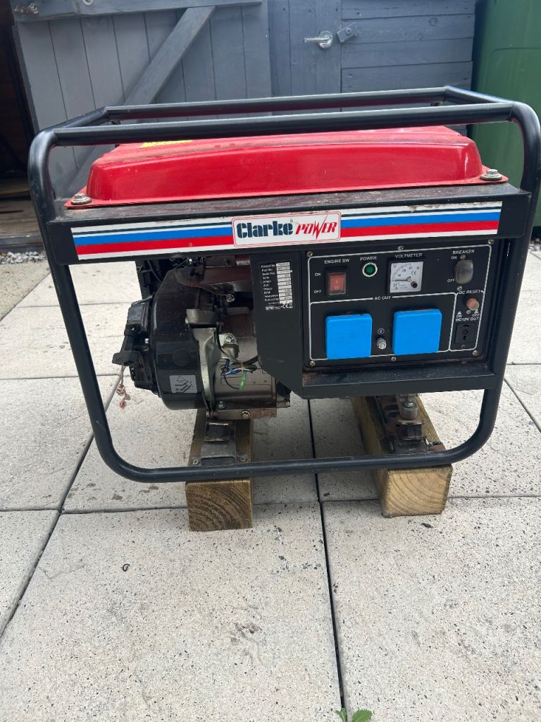 Clarke Power Generator 7 HP – Good Condition