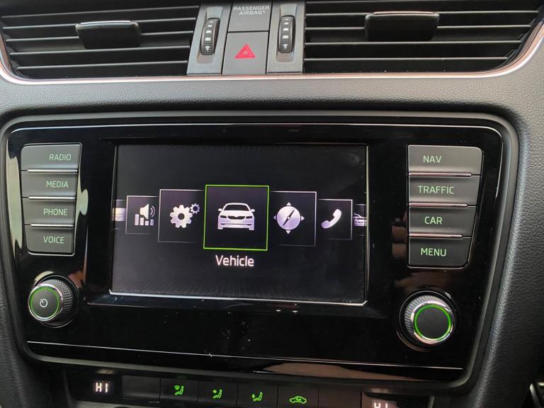 2016 Skoda Octavia 2.0 TDI vRS DSG 4WD Euro 6 (s/s) 5dr ESTATE Diesel Automatic