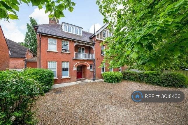 1 bedroom flat in Hastings Court, London, SE19 (1 bed) (#3018436)