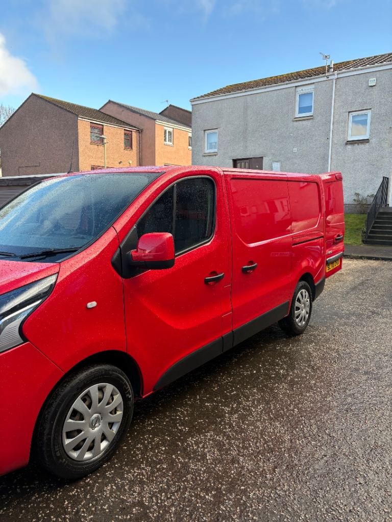 2021 Nissan NV300