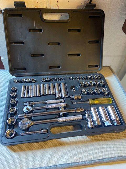 Set of engineering sockets. 