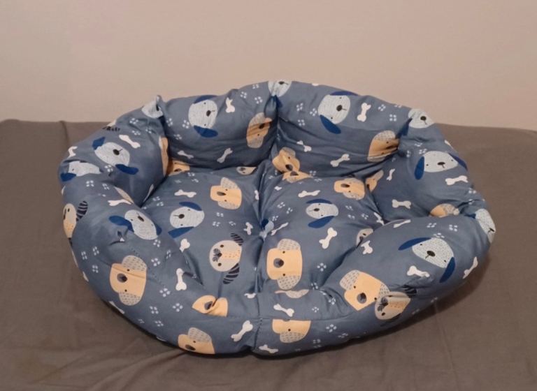 Blue Puppy Dog & Bones Print Cushion Pet Bed for Small Dogs / Cats (18")