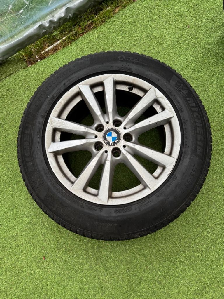 X5 bmw wheels and very good tires 