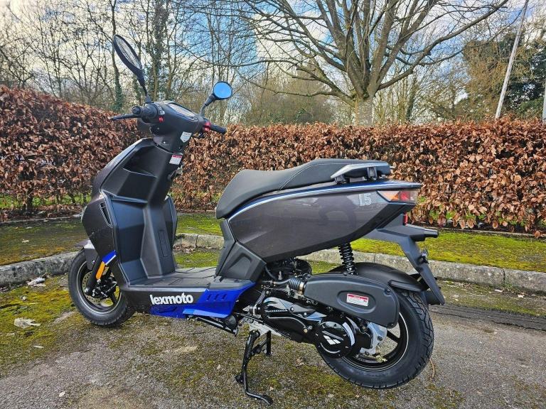 LEXMOTO L5 EURO 5.5 2026 Petrol Automatic in Black