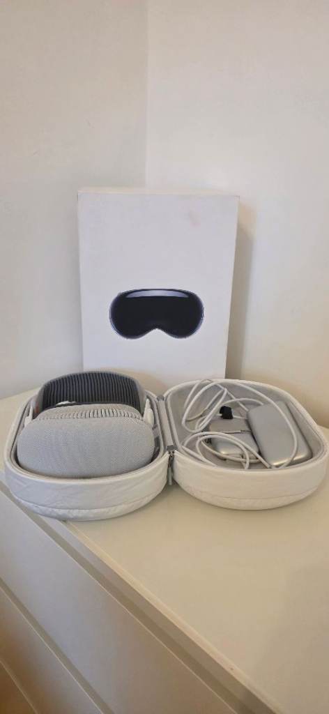 image for Apple Vision Pro 1TB with AppleCare July 2026. Apple Travel Case x Two Batteries. 