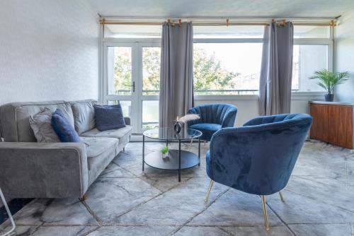 3 BED MAISONETTE BETHNAL GREEN E2 - NR BRICK LANE