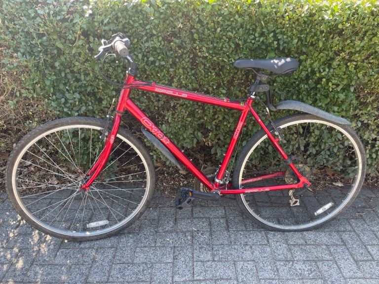 Apollo CX10 men’s bike 