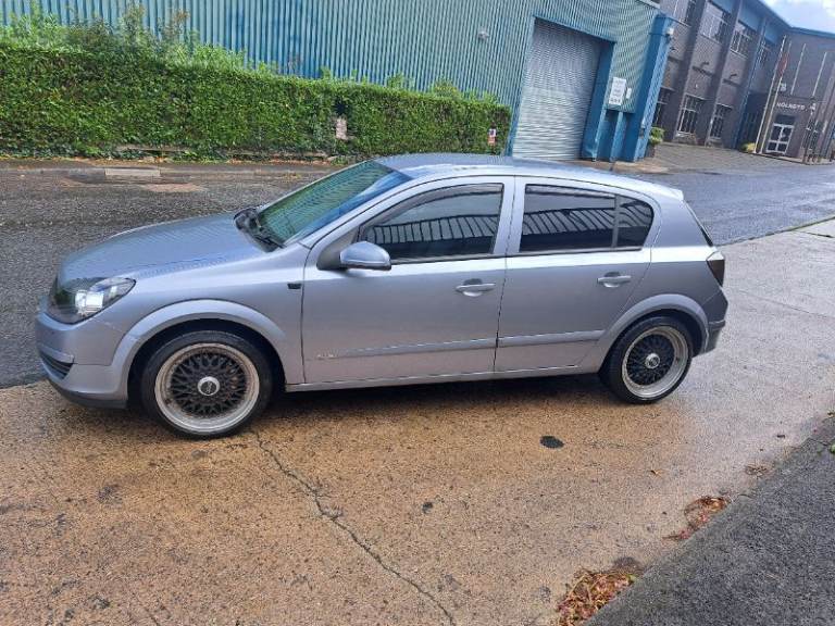 Vauxhall, ASTRA, Hatchback, 2004, Manual, 1598 (cc), 5 doors