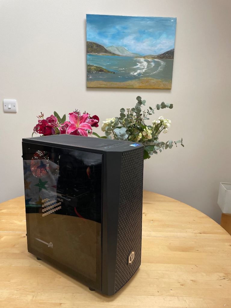 Powerfull Micro-Star MS-7C51 Gaming PC with AMD Ryzen 3 3200G Processor