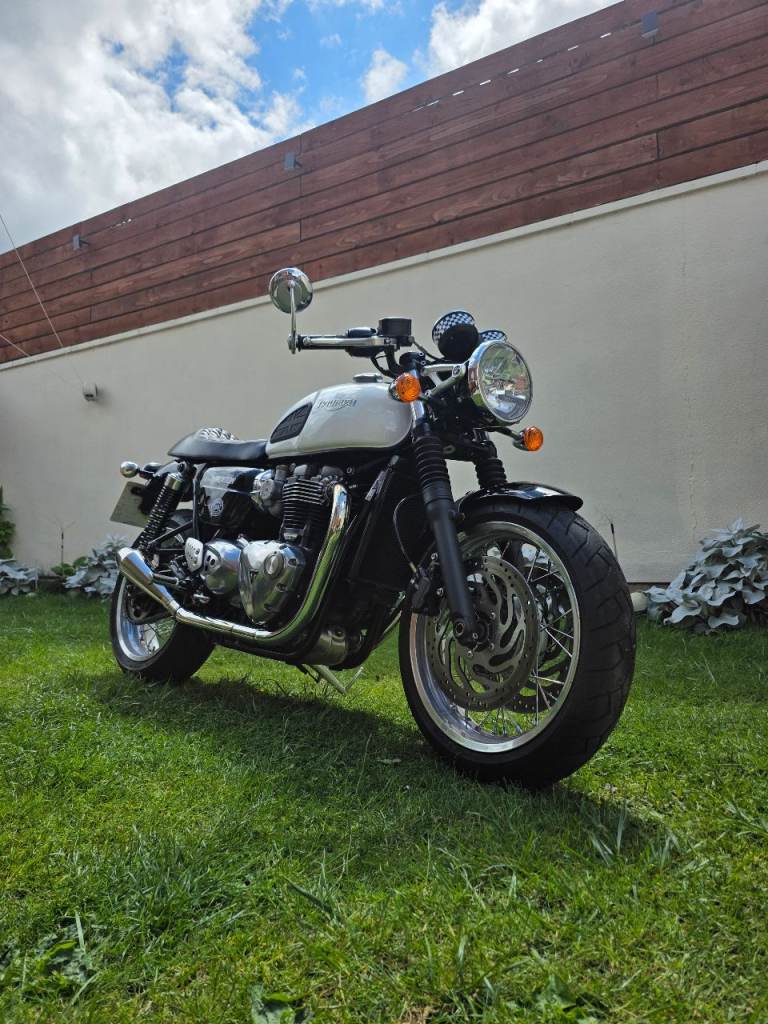 Triumph, THRUXTON, 2016, 1200 (cc)