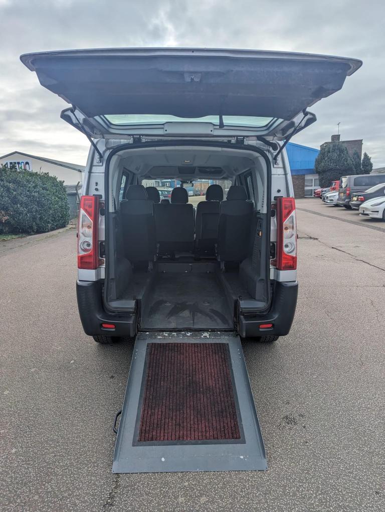 2014 Citroen Dispatch 2.0 HDi SX Combi FWD L1 H1 5dr MPV Diesel Manual