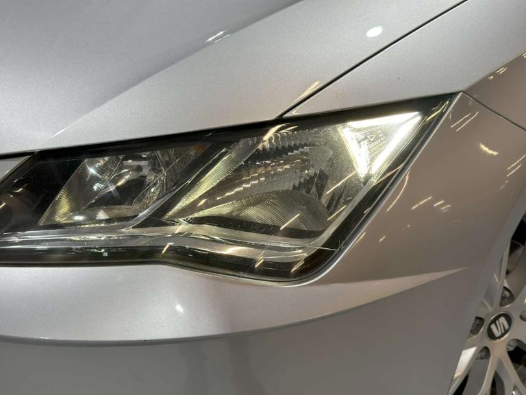 2019 SEAT Leon 1.0 TSI SE Dynamic [EZ] 5dr HATCHBACK PETROL Manual