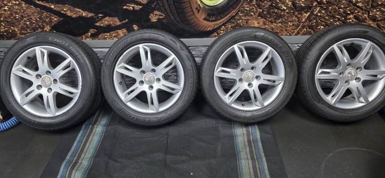 Seat VW Audi Skoda Genuine 16 alloy wheels + 4 x tyres 205 55 16