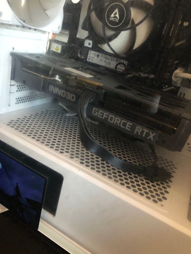 Gaming PC with Intel Core i5-12400F and RTX 3060 Ti – As Good As New