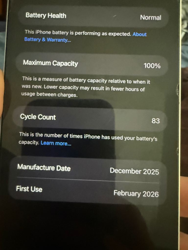 Apple iPhone 17 Pro Max 256GB – Unlocked – 100% Battery Health – Like New