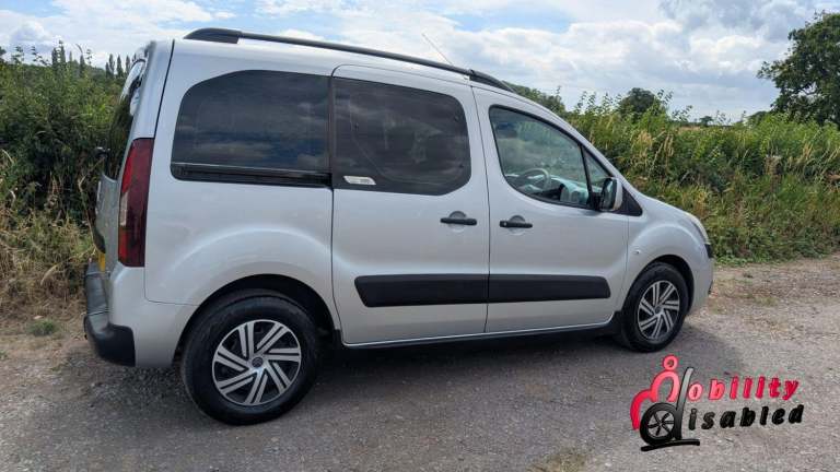 CITROEN BERLINGO 1.6 e-HDi XTR Driver Transfer &amp;/or Up Front Wheelchair Access