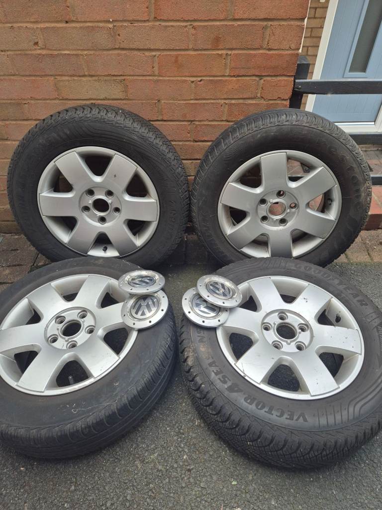 15" Alloy Wheels and tyres