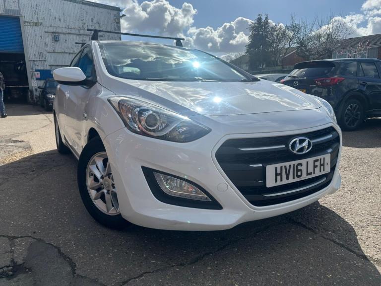 2016 Hyundai i30 1.6 CRDi Blue Drive SE 5dr HATCHBACK DIESEL Manual