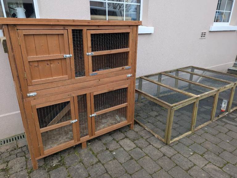 Rabbit / Guinea Pig Hutch