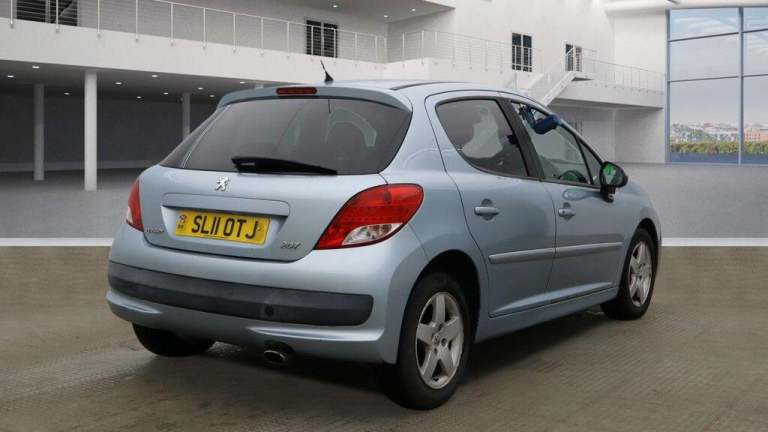 2011 Peugeot 207 1.4 VTi Sport [95] 5dr HATCHBACK PETROL Manual