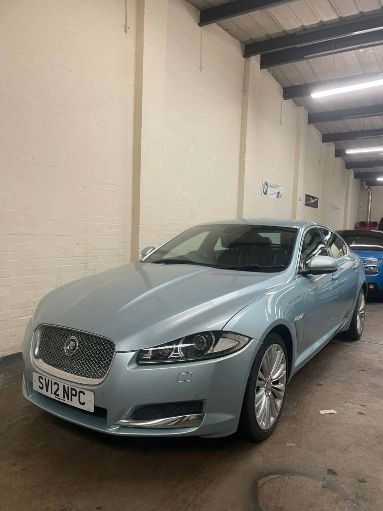 2012 Jaguar XF 2.2d Portfolio 4dr Auto SALOON Diesel Automatic